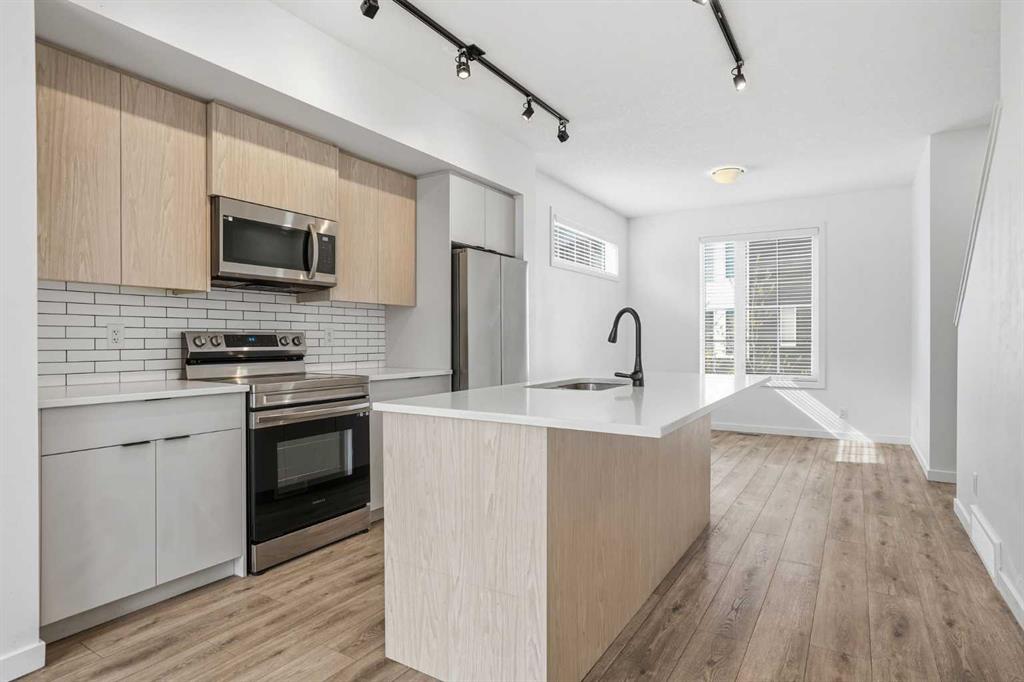 Picture for 32 Walgrove Common SE