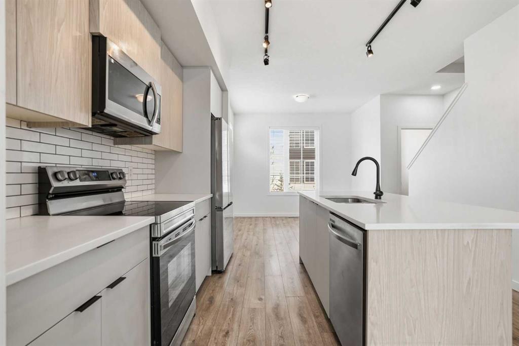 Picture for 32 Walgrove Common SE
