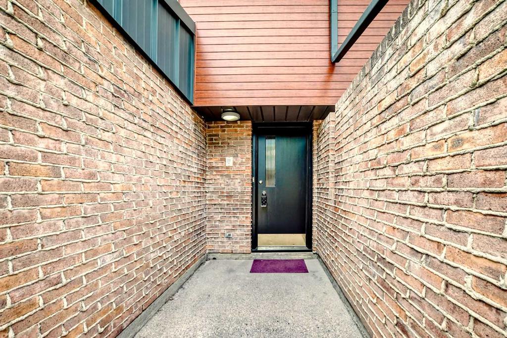 Picture for 9 Brae Glen Court SW