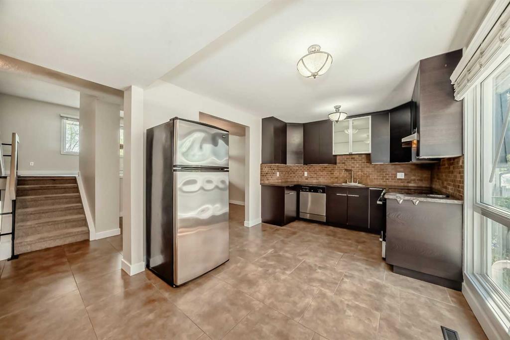 Picture for 9 Brae Glen Court SW