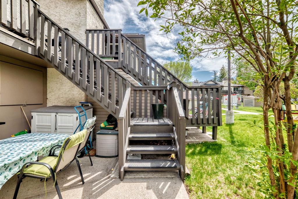 Picture for 51 Cedar Springs Gardens SW