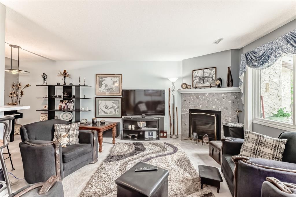 Picture for 51 Cedar Springs Gardens SW