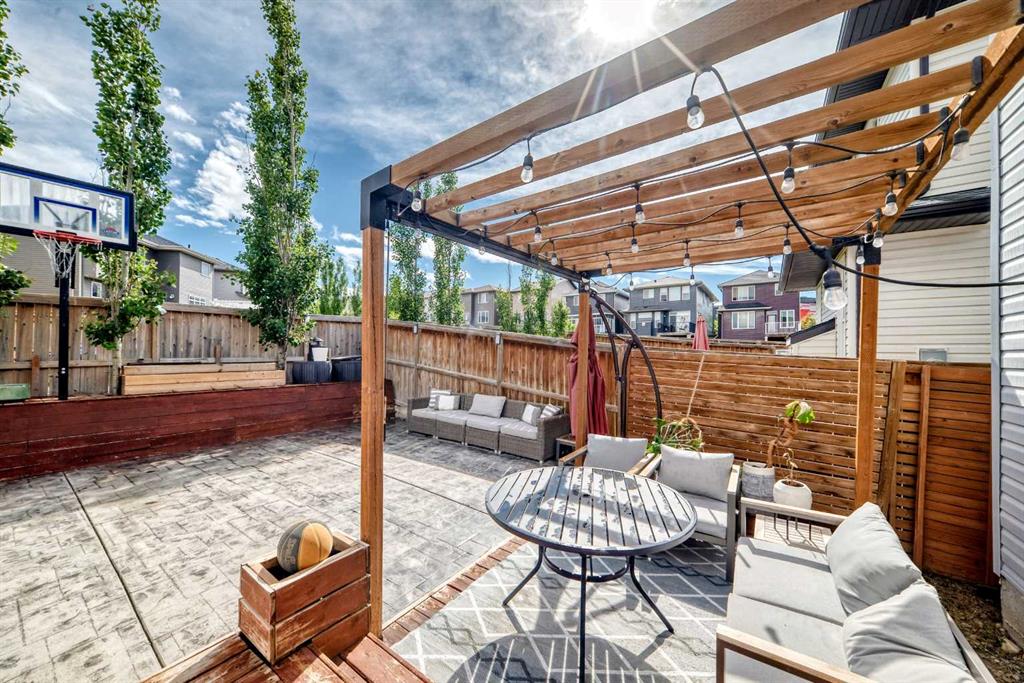 Picture for 53 Sage Berry Link NW