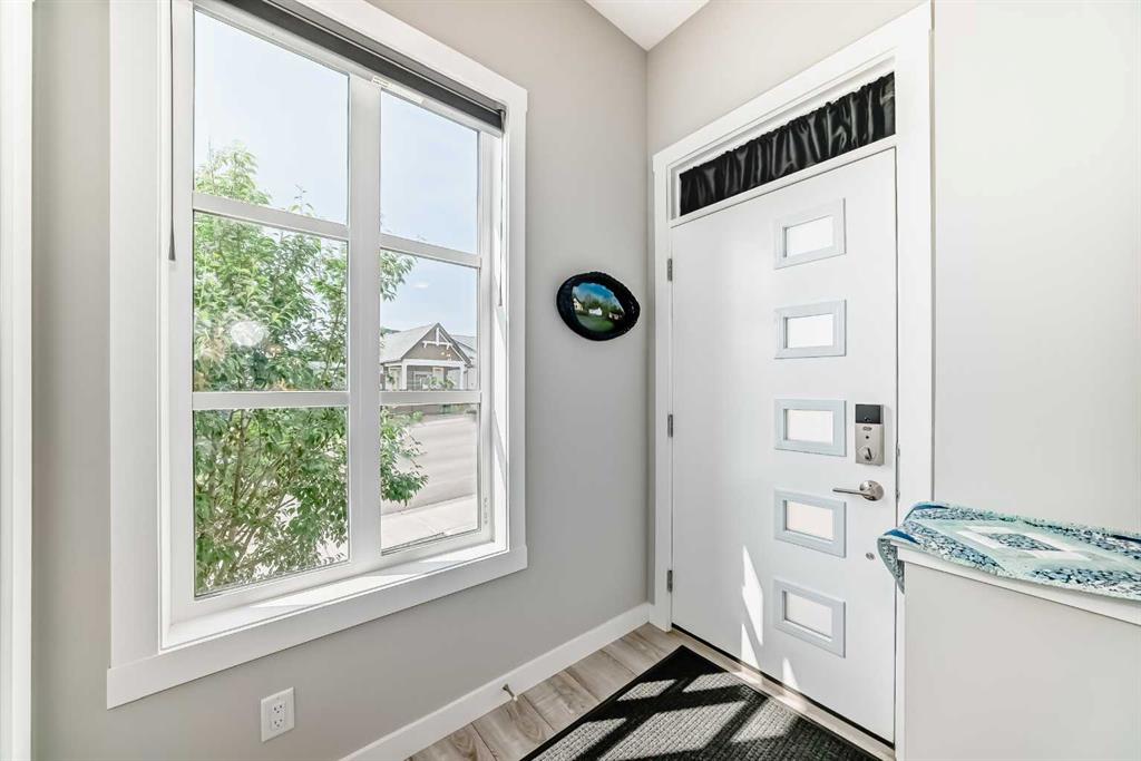 Picture for 284 Lucas Avenue NW