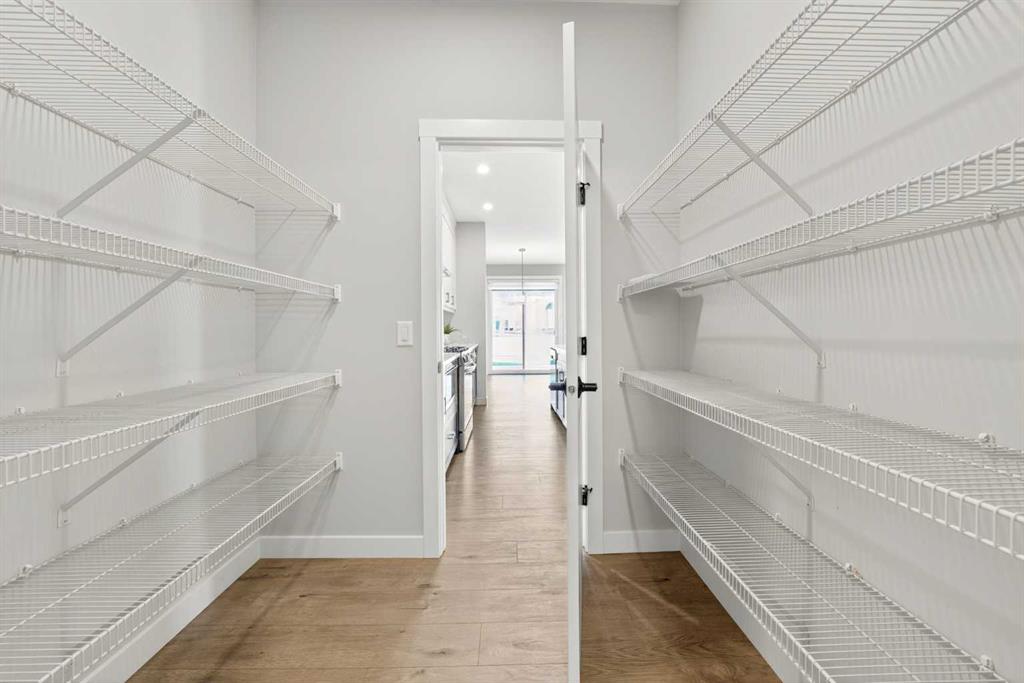 Picture for 61 Calhoun Crescent NE