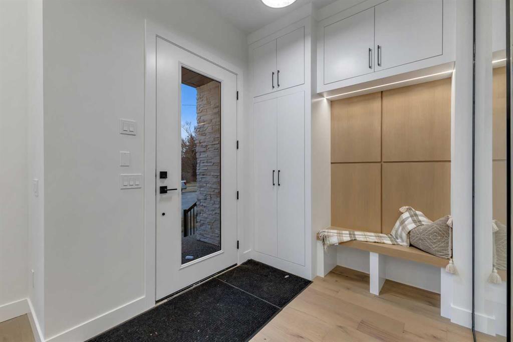 Picture for 2823 24 Street NW