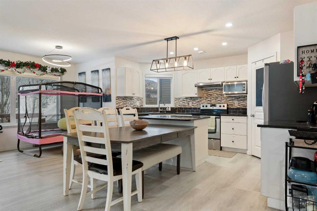 Picture for 140 Fairways Drive NW