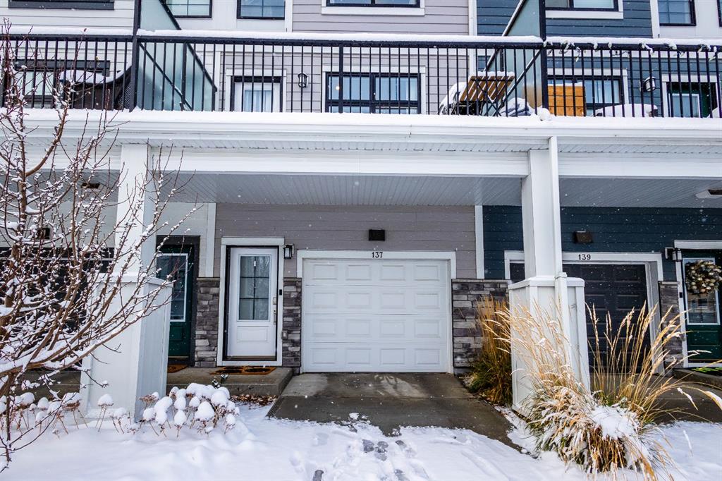 Picture for 137 Les Jardins Park SE