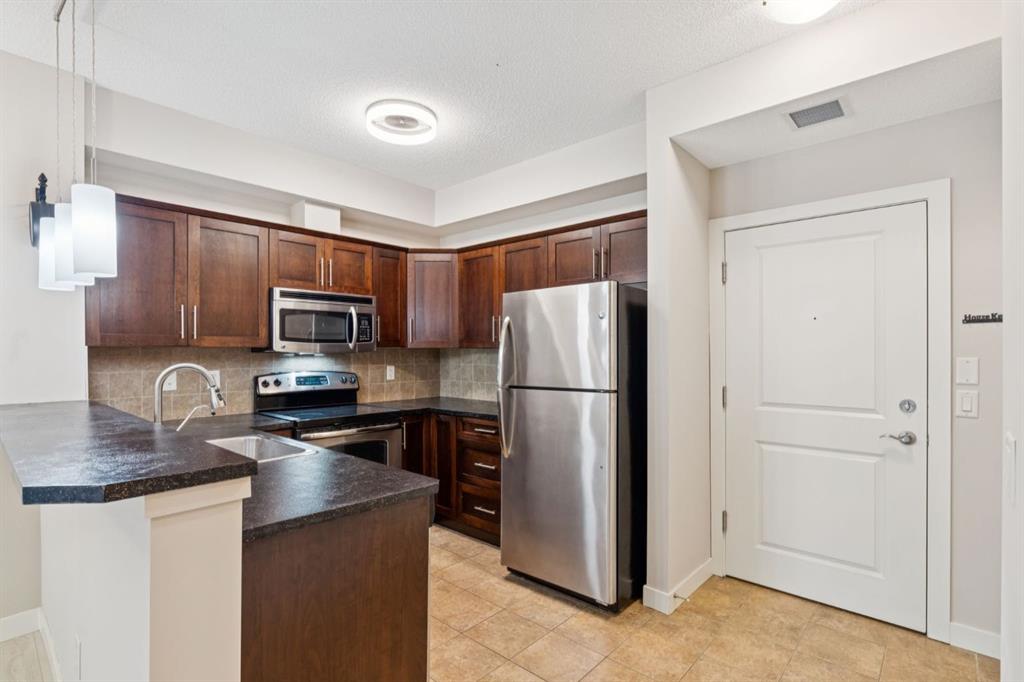 Picture for 110, 205 Sunset Drive 