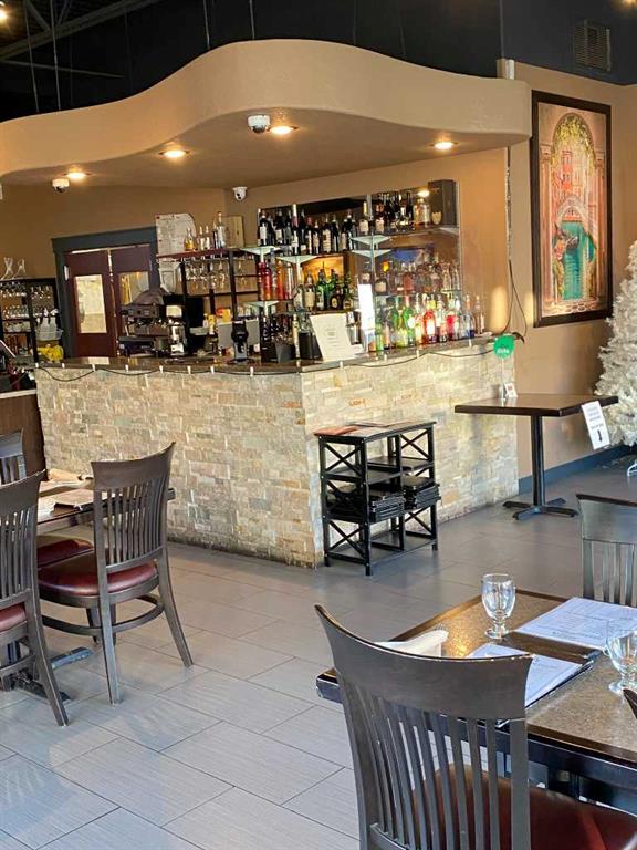 Picture for 2763 Sunridge Way NE