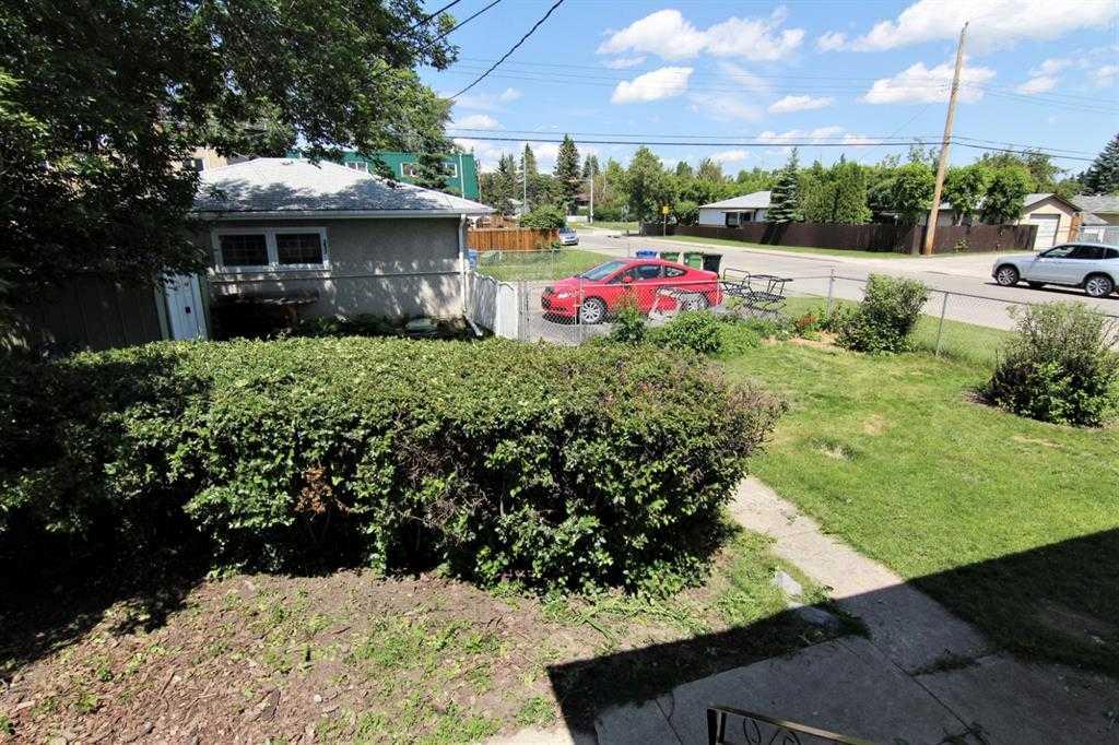 Picture for 7504 39 Avenue NW