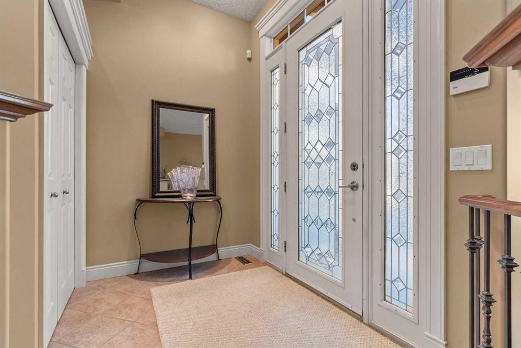 Picture for 14 MCKENZIE LAKE Island SE