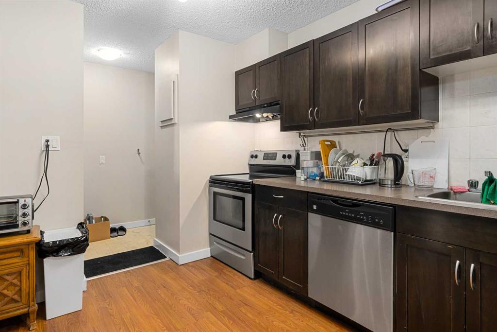 Picture for 901, 2520 Palliser Drive SW