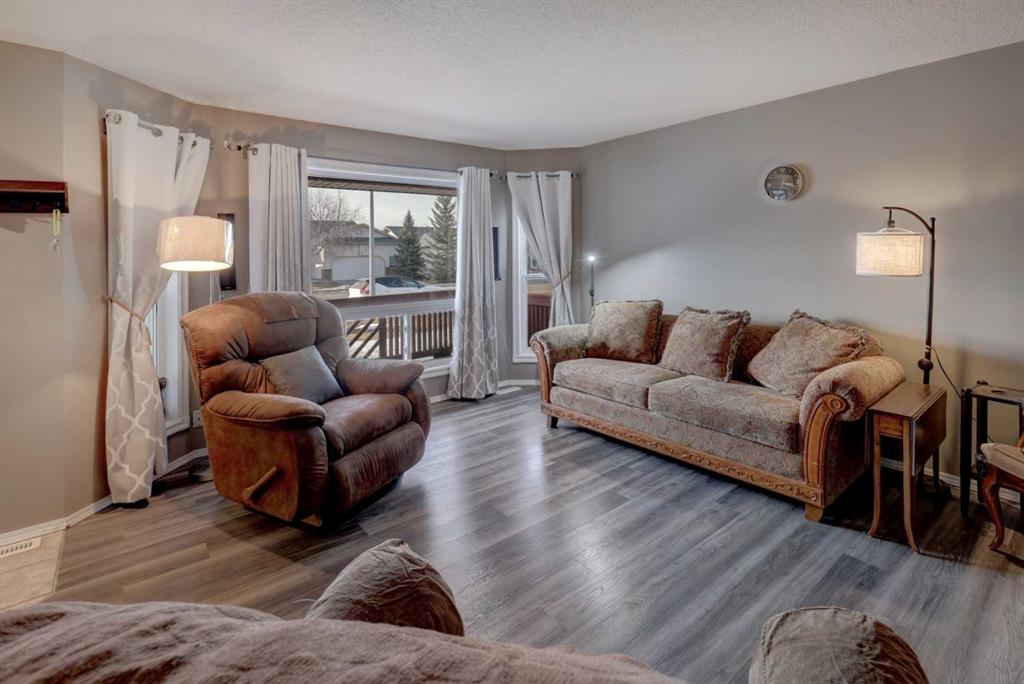 Picture for 411 Strathford Boulevard 