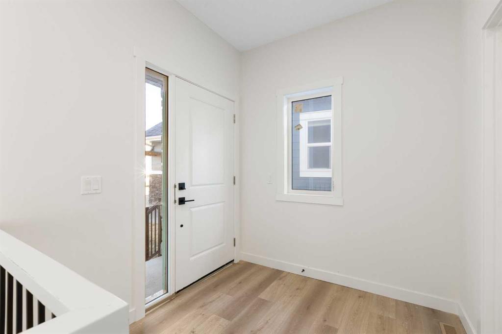 Picture for 23 St. Andrews Close 