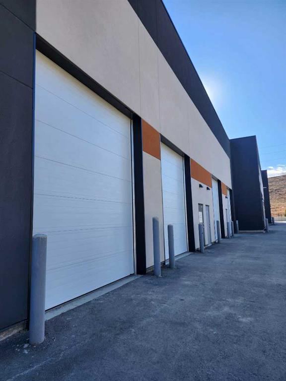 Picture for 145, 270 NOLAN RIDGE CRESCENT NW  