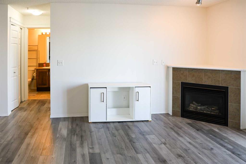 Picture for 2312, 43 Country Village Lane NE