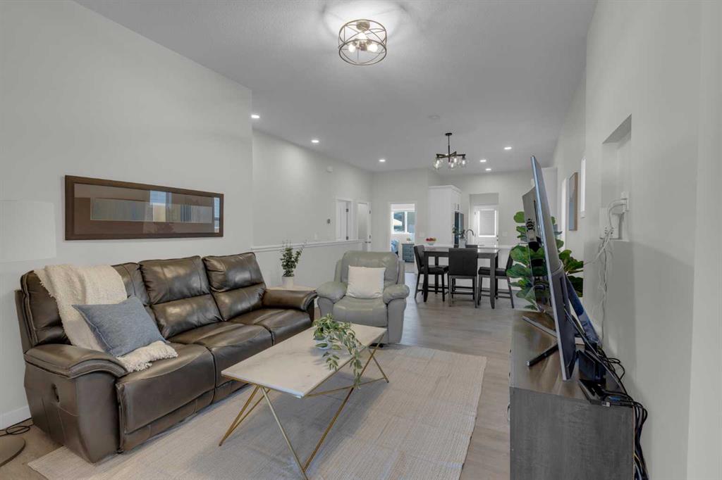 Picture for 812 Reynolds Manor SW