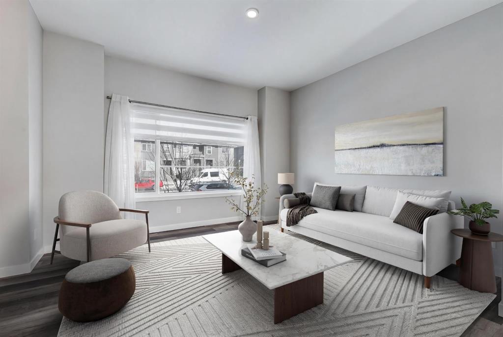 Picture for 1051 Lanark Boulevard SE