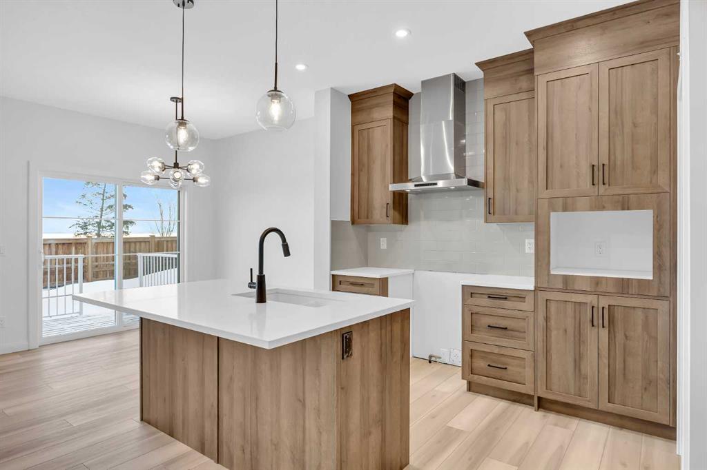 Picture for 142 Northern Lights Crescent 