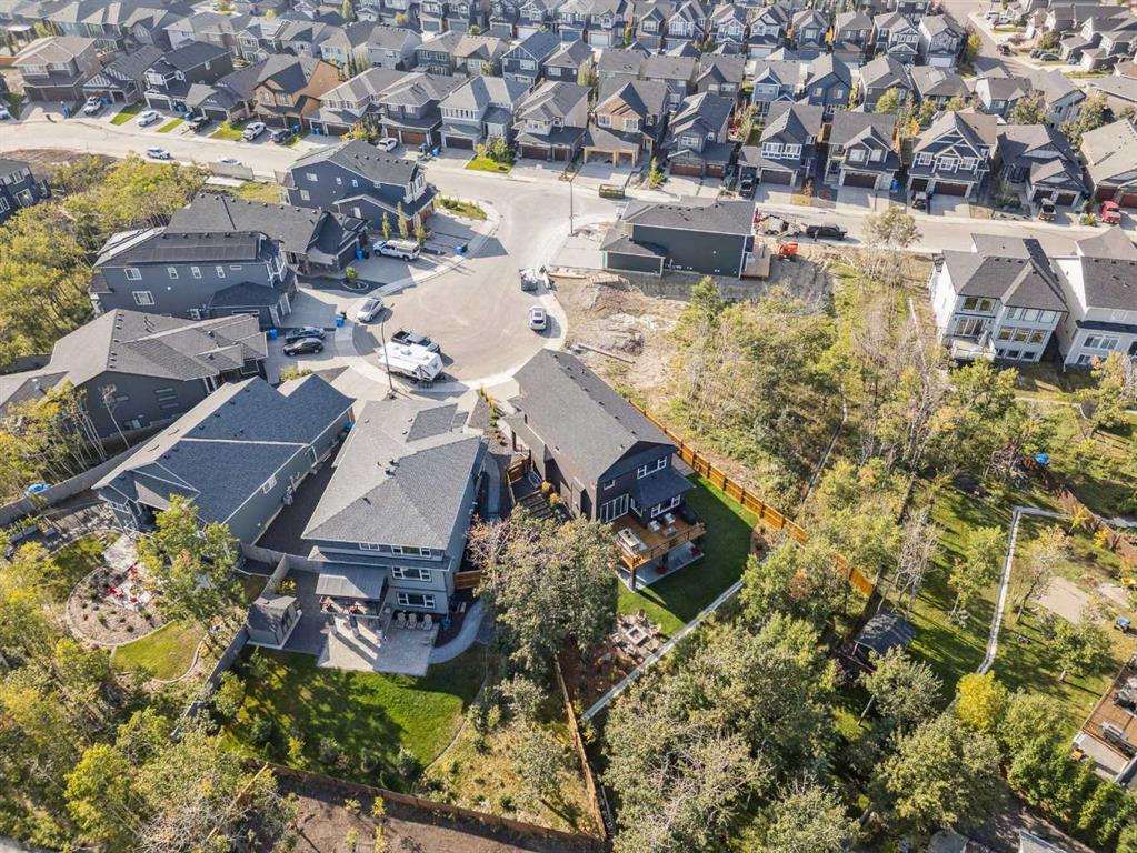 Picture for 321 Legacy Woods Manor SE