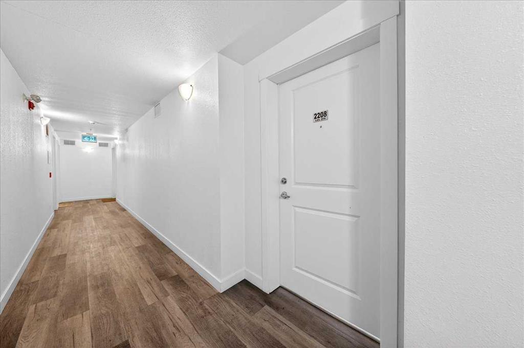 Picture for 2208, 6118 80 Avenue NE