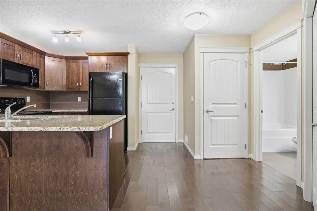 Picture for 1316, 130 Panatella Street NW