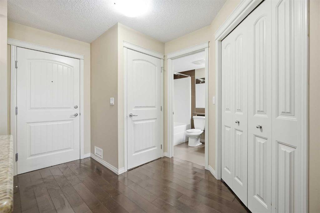 Picture for 1316, 130 Panatella Street NW