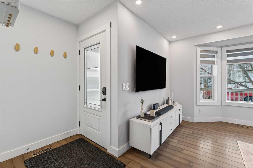 Picture for 34 Bridleglen Manor SW