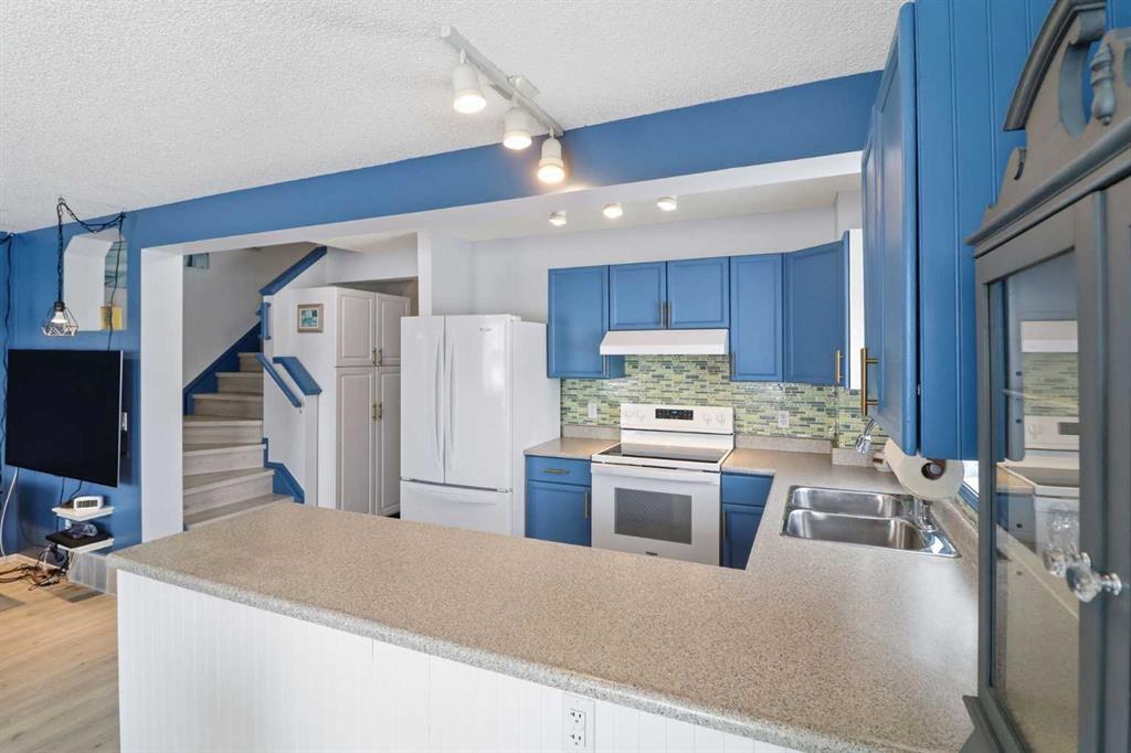 Picture for 120, 700 Bothwell Drive 