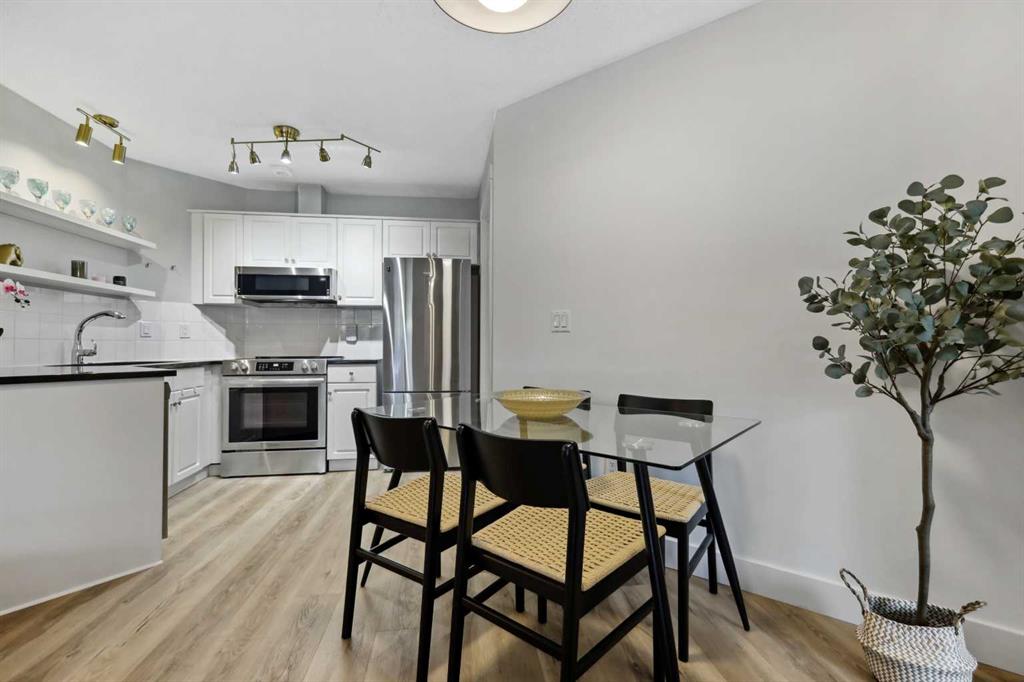 Picture for 210, 10 Sierra Morena Mews SW