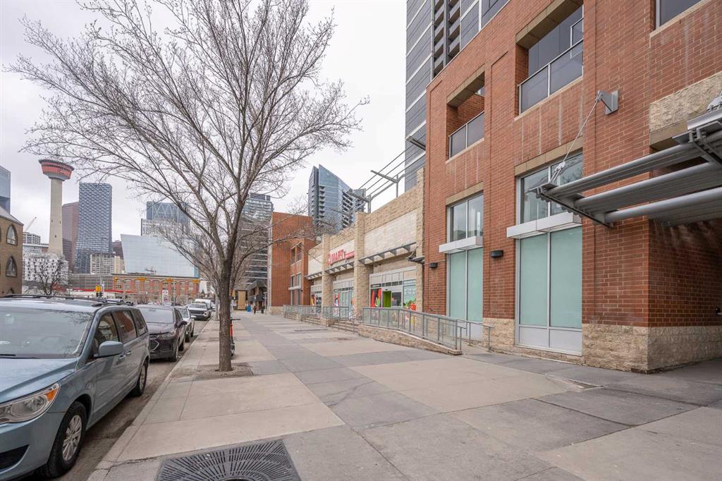 Picture for 1802, 1320 1 Street SE