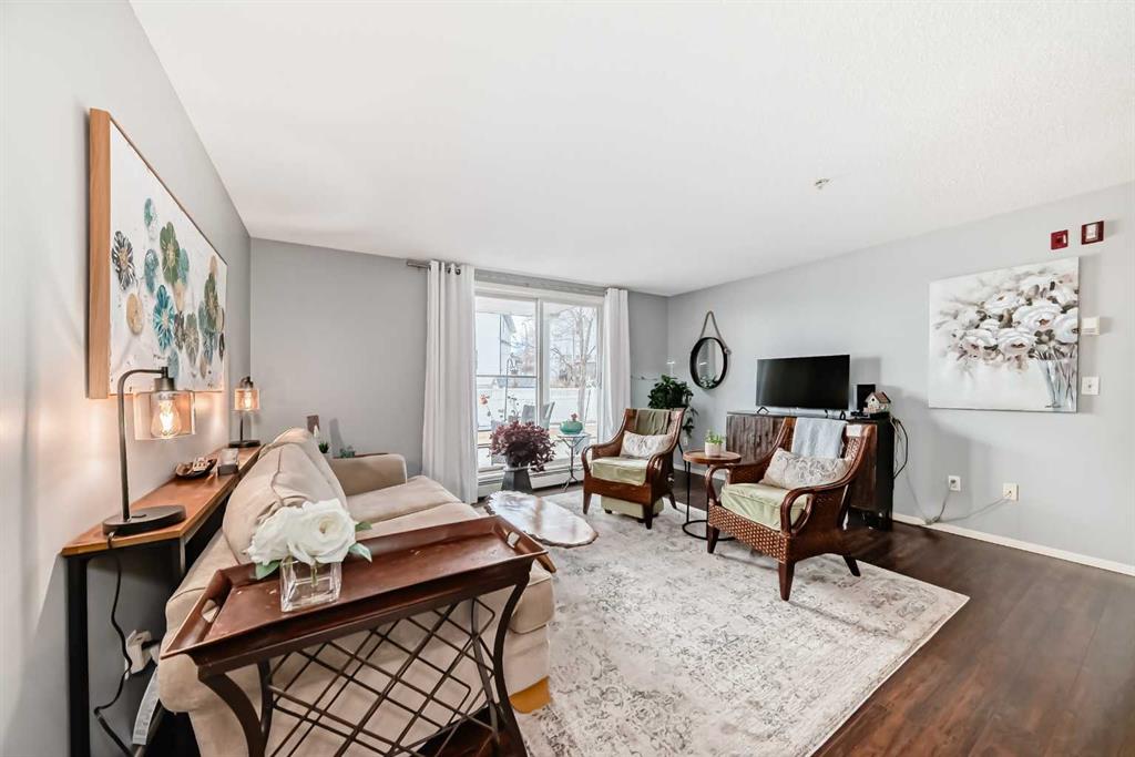 Picture for 2105, 2105 Tuscarora Manor NW