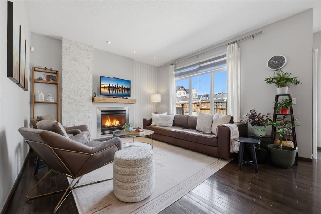 Picture for 112 Evanston View NW