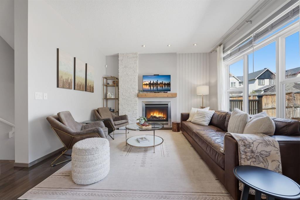 Picture for 112 Evanston View NW