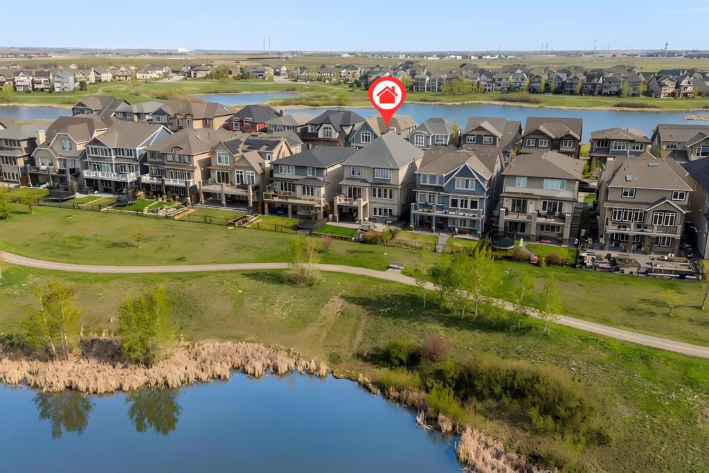 Picture for 121 Marquis View SE