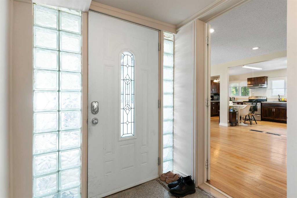 Picture for 87 Hillgrove Drive SW