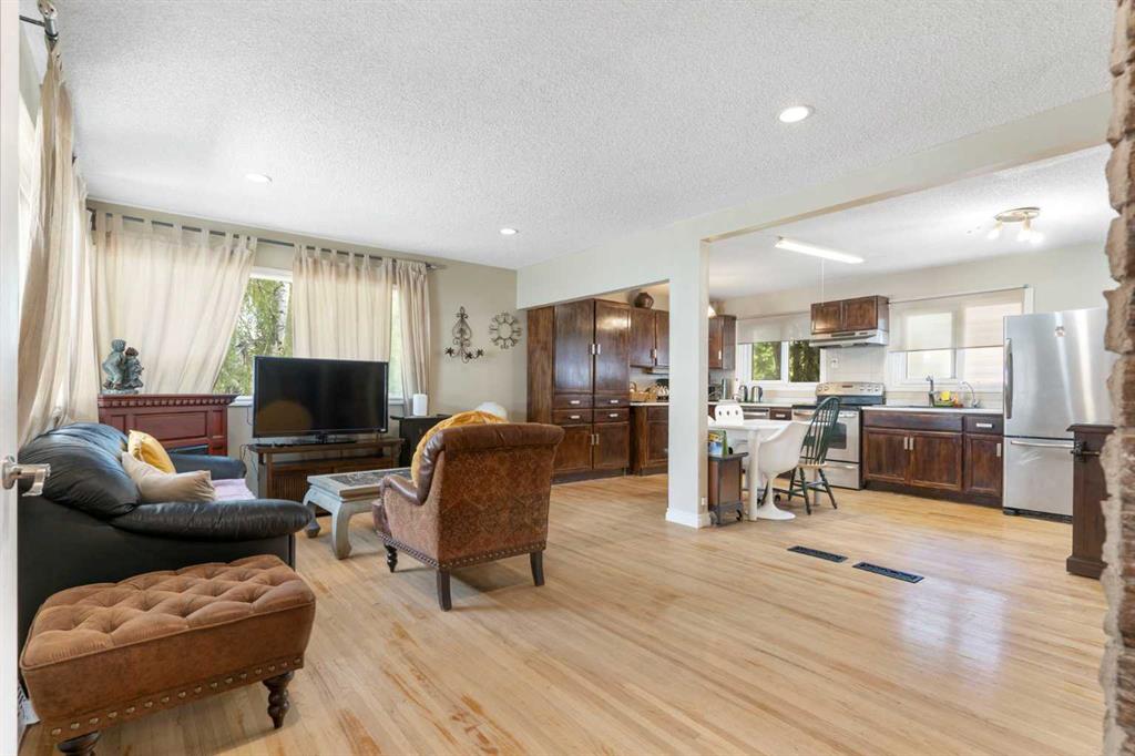 Picture for 87 Hillgrove Drive SW