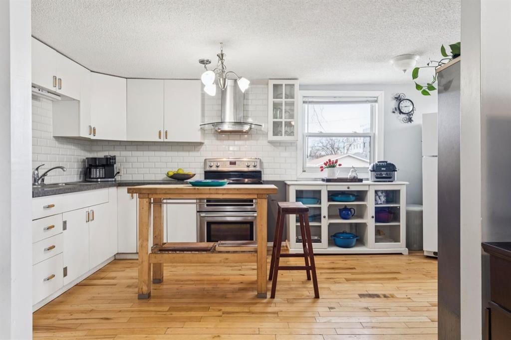 Picture for 7417 24 Street SE