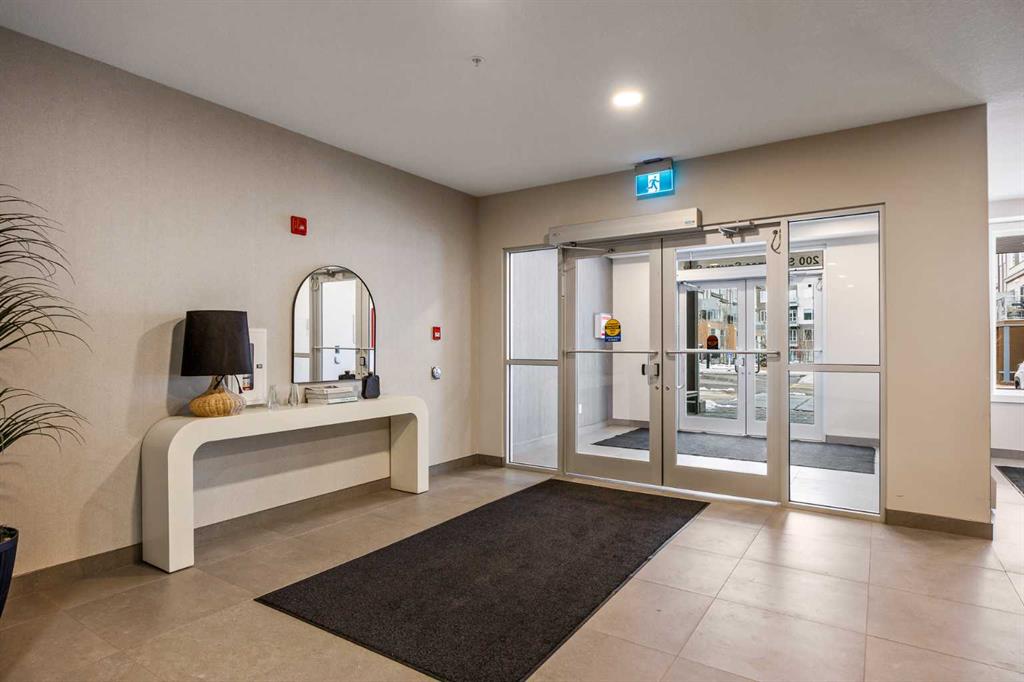 Picture for 101, 200 Shawnee Square SW