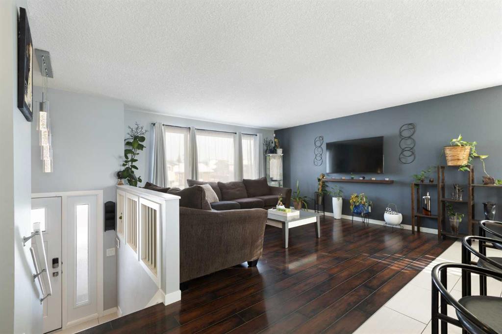 Picture for 172 Rundlefield Crescent NE