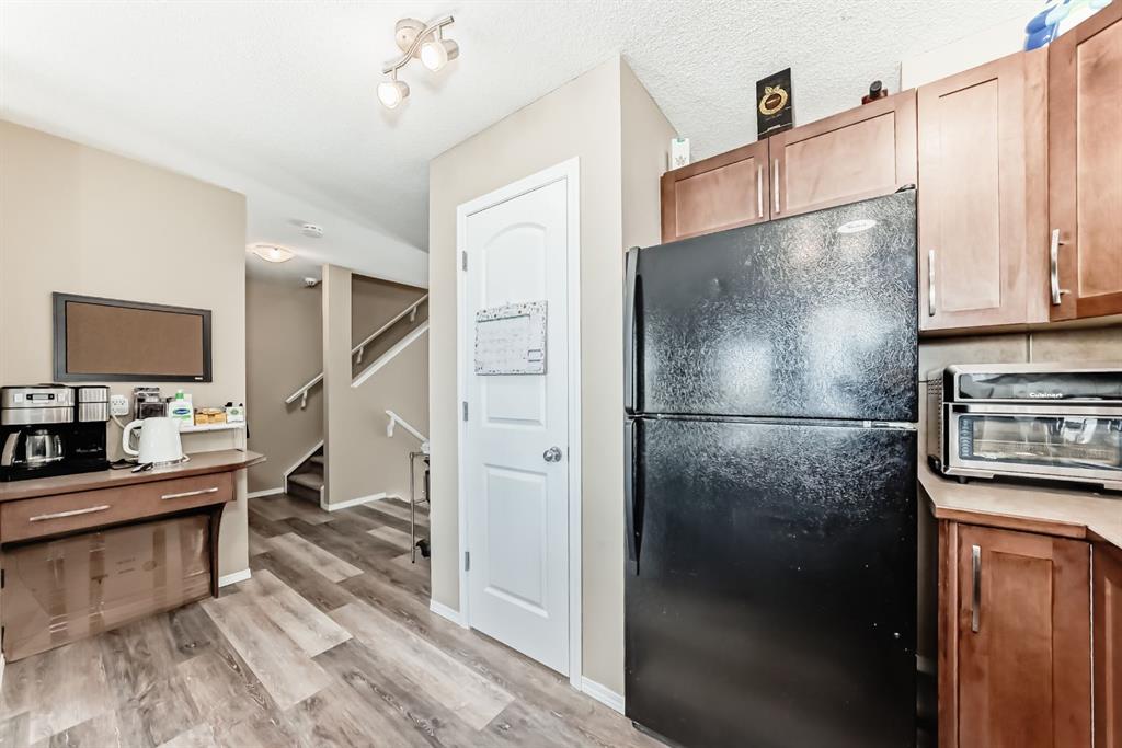 Picture for 602, 800 Yankee Valley Boulevard SE