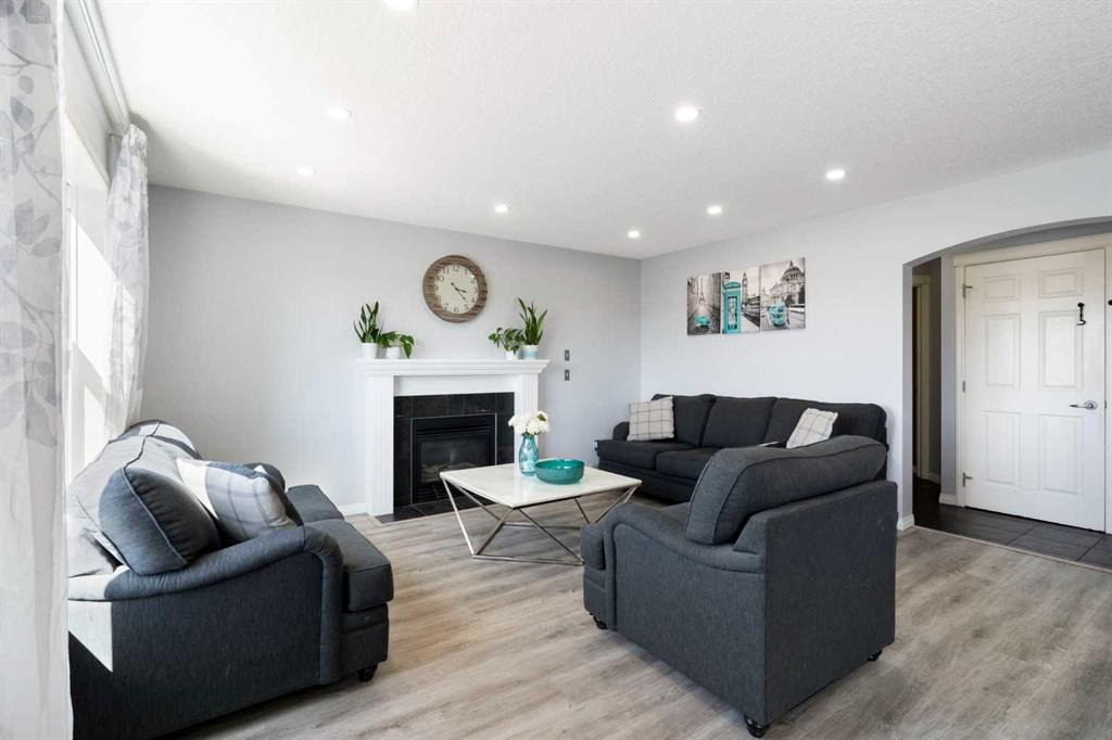 Picture for 57 Bridlecrest Court SW