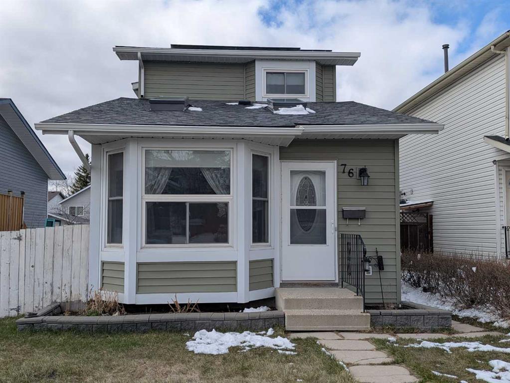 Picture for 76 Martindale Close NE