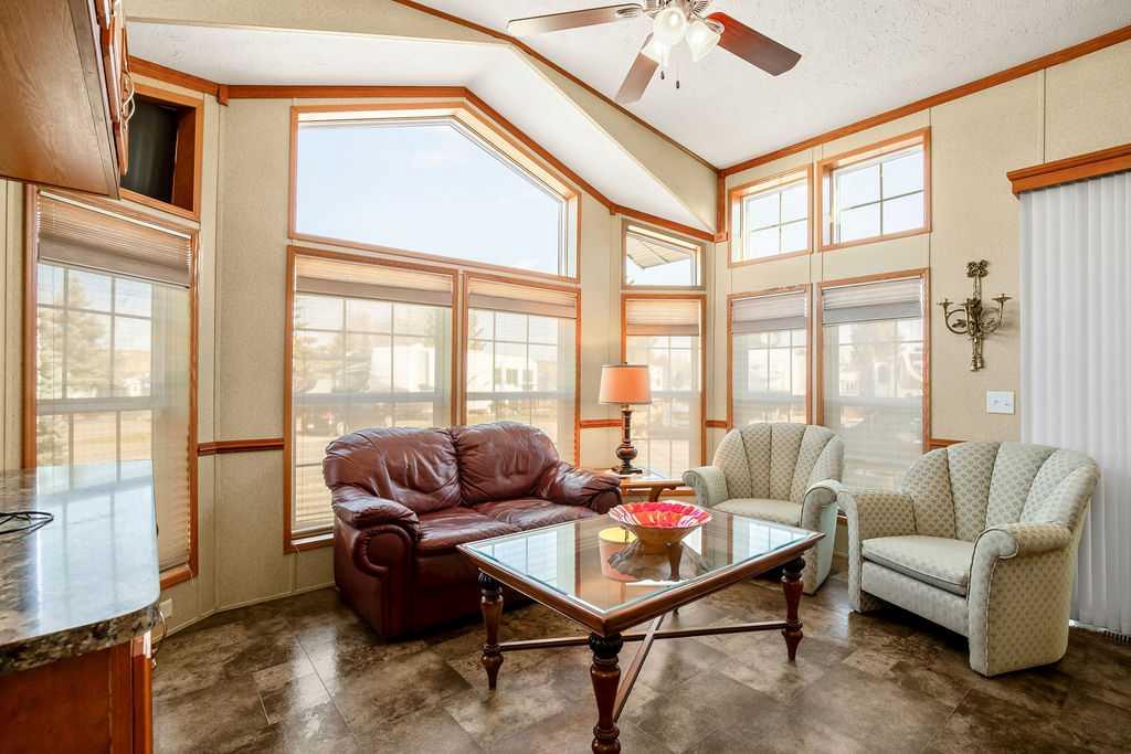 Picture for 94, 370165 79 Street E