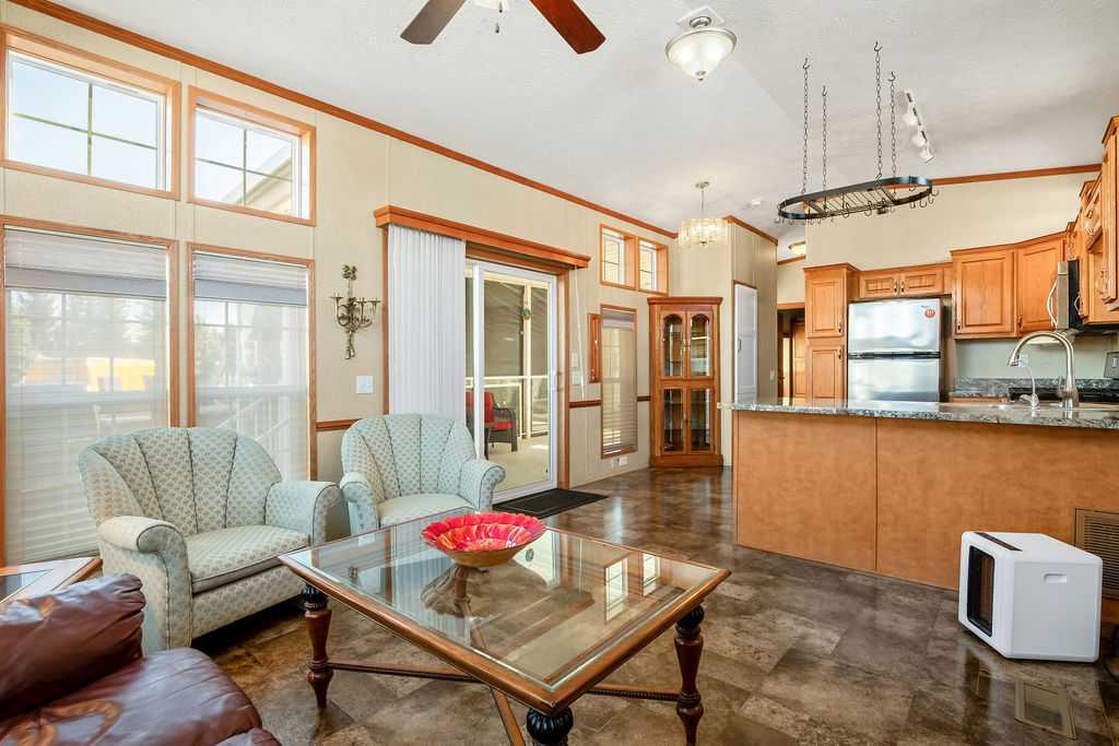 Picture for 94, 370165 79 Street E
