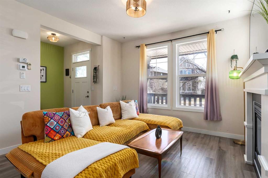 Picture for 75 Williamstown Landing NW