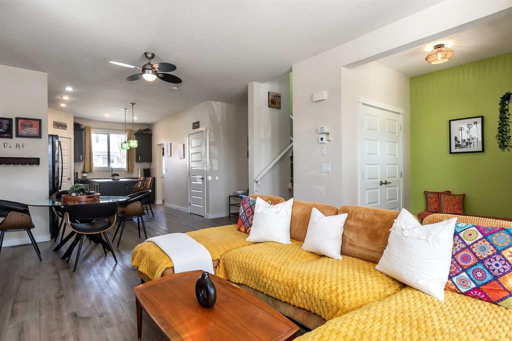 Picture for 75 Williamstown Landing NW