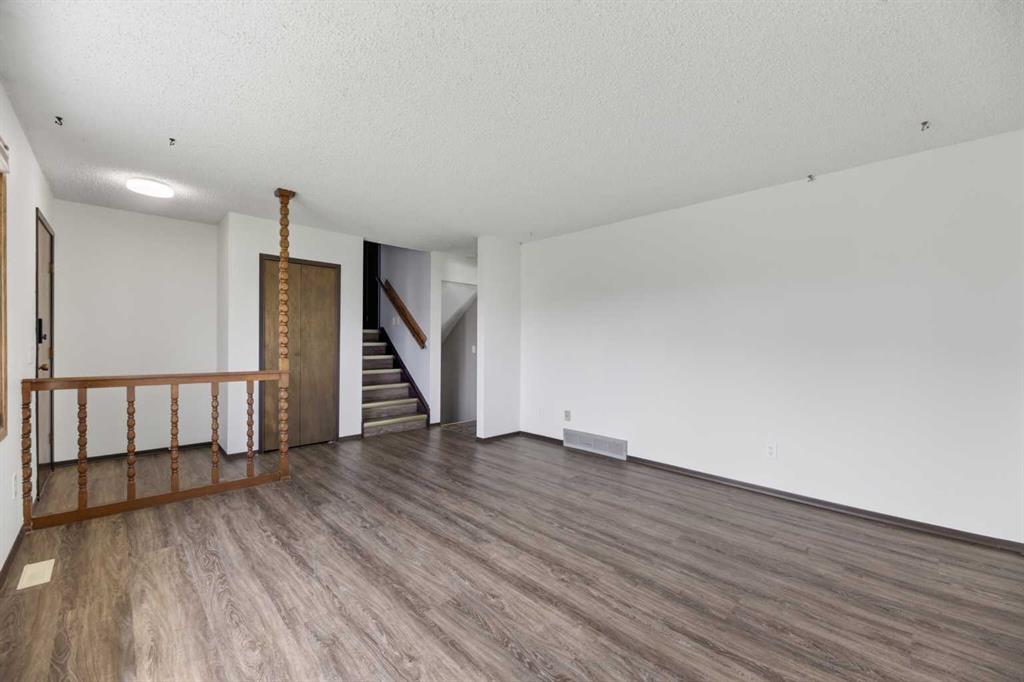 Picture for 11 Westhill Crescent 