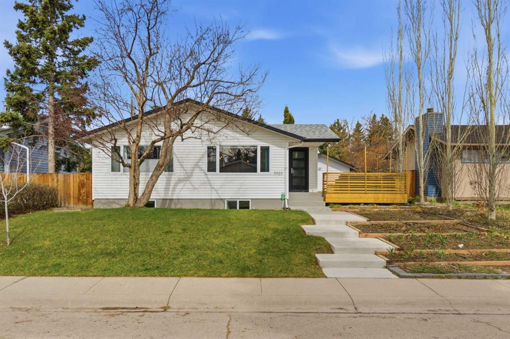 Picture for 5923 Londonderry Crescent SW